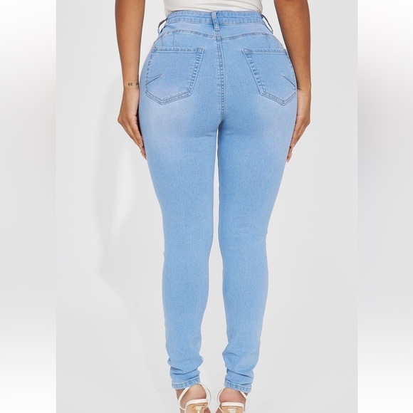 FASHION NOVA Booty Lifting High Rise Stretch Skinny Jeans Size 15 NWT - Picture 3 of 7